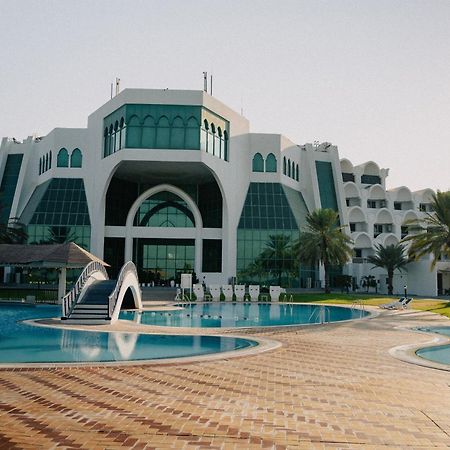 Mirfa Hotel Al Marfaʼ Buitenkant foto